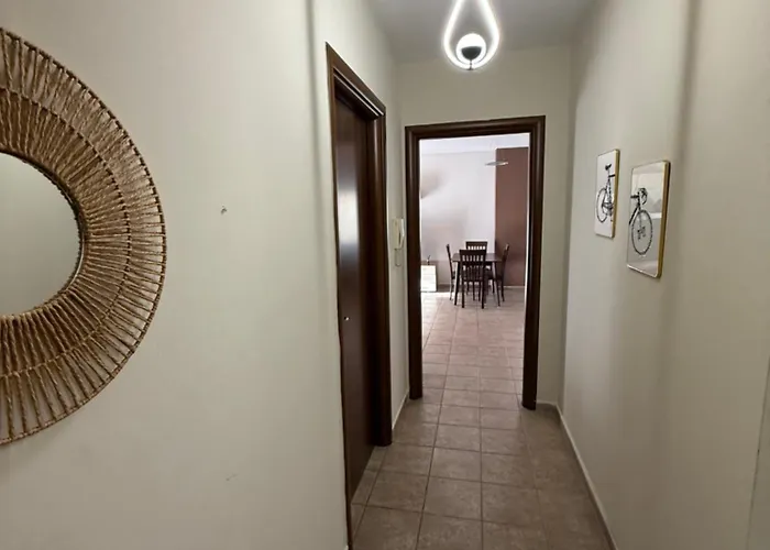 Apartment Center With Huge Terrace & View